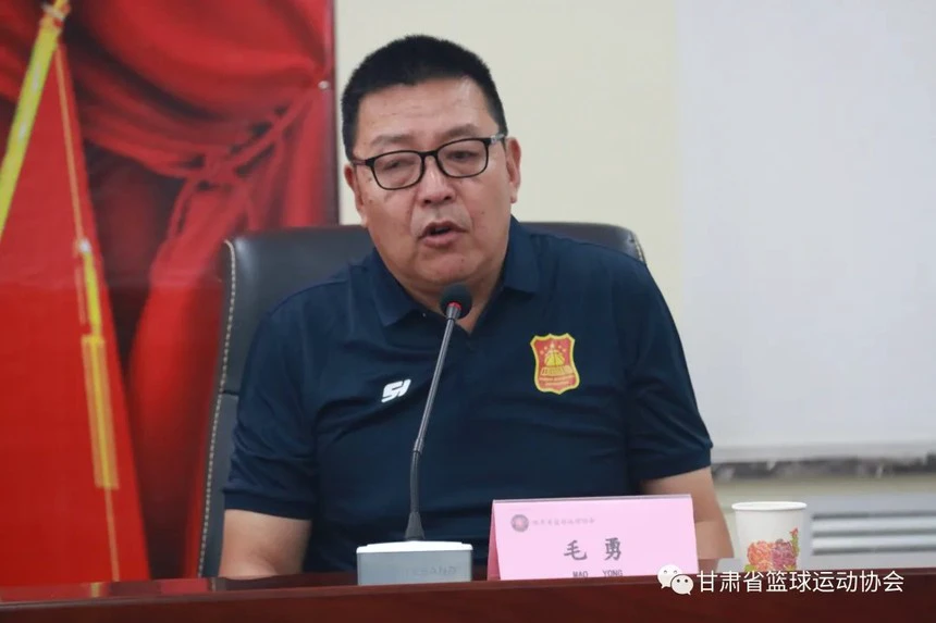 女性篮球运动员如何利用高科技优化训练_0